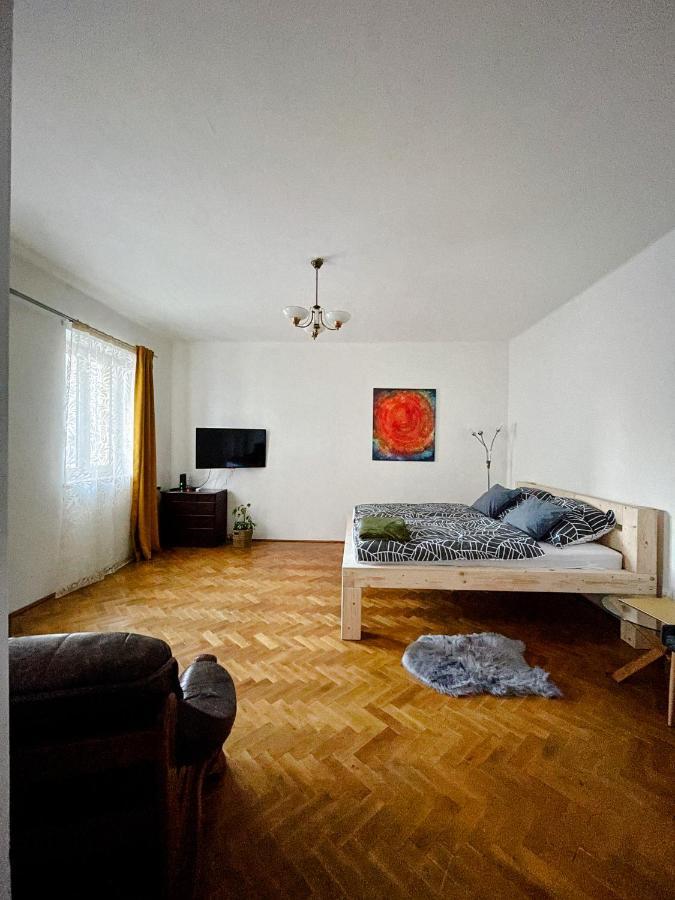 U Areny Apartment